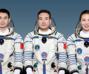 سه فضانورد چینی با موفقیت وارد ایستگاه فضایی این کشور شدند
