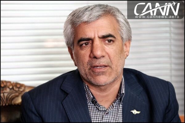 کارت ویژه احکام اقامه نماز مسافران در شرایط اضطرار در داخل هواپیما منتشر شد