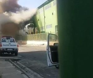 ویدئویى از آتش سوزى هواپیماى ماهان در کنار آشیانه تعمیراتش در فرودگاه امام.