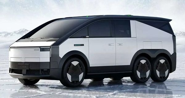 این ون شش چرخ ایکس پنگ، 
یک ناو هواپیمابر زمینی است