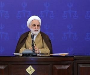 برخورد محترمانه‌ با ایرانیان بازگشته از خارج از کشور و گردشگران در فرودگاه داشته باشیم