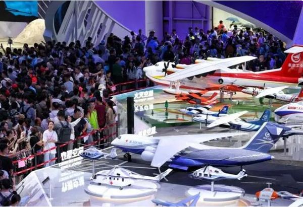 پایان پانزدهمین نمایشگاه هوافضایی و هوانوردی چین + تصاویر