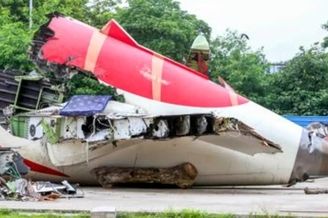 نقص‌های پنهان
 بوئینگ ۷۸۷ ایرایندیا قبل از سقوط در احمدآباد