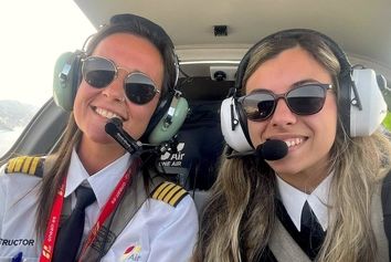 آیا خلبانان زن در موقعیت‌های اضطراری کم‌خطاتر و سریع‌تر عمل می‌کنند؟