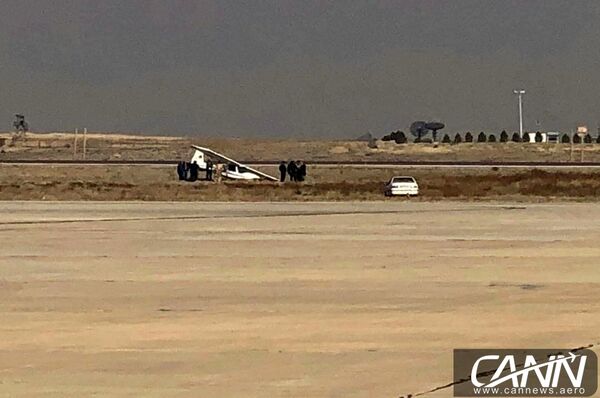 خارج شدن هواپیمای مرکز آموزش هوانوردی پرسان از باند فرودگاه بین‌المللی پیام