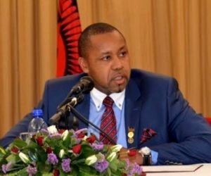 هواپیمای حامل معاون رئیس جمهور مالاوی سقوط کرد؟