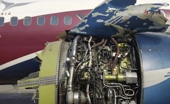 فرود اضطراری
 بوئینگ ۷۳۷ آریک‌ایر با یک موتور