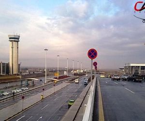 حرکت شهر فرودگاهی امام خمینی (ره) به سمت هوشمندسازی با استفاده ار فناوری‌های برتر/ رونمایی از اپلیکیشن موبایل و نرم‌افزار مدیریت ناوگان ایرساید در شهر فرودگاهی امام خمینی (ره)