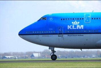 کشته شدن یک نفر در پی بلعیده شدن توسط موتور هواپیما 