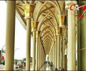 بازدید معاون برنامه ریزی و نظارت شرکت فرودگاه‌ها از پروژه بزرگ محوطه سازی فرودگاه مشهد