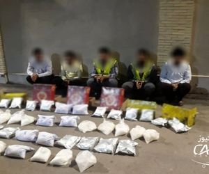 کشف یک محموله ۴۰ میلیاردی ماده مخدر شیشه از بار هواپیمای بم-تهران 