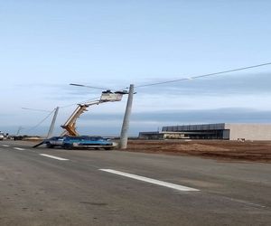 تامین روشنایی محوطه و باند فرودگاه سقز
