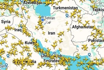 خودداری شرکت‌های هواپیمایی خارجی از عبور از حریم هوایی غرب ایران

