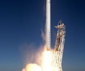 پرتاب موشک Falcon 9