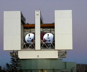 ستاره شناسان احتمالا منبع سیگنال رادیویی مرموز را یافته اند 