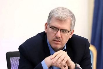 ماهواره های ظفر ۲ و پایا در ماه های آتی پرتاب می شوند