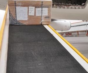 تصاویری از ورود واکسن مشترک ایران و کوبا به فرودگاه امام خمینی (ره)