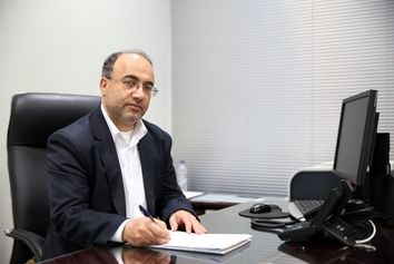 تلاش برای ارتقای کارایی و افزایش حداکثری بهره وری فرودگاه شهرکرد در سال آتی