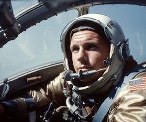 فرمانده آپولو ۸ درگذشت