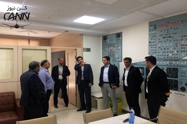 بازدید معاونان سازمان هواپیمایی کشوری و مدیران هوانوردی از مرکز آموزش آسمان تهران