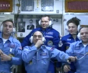 سه فضانورد پس از گذراندن قرنطینه ای طولانی روز گذشته به ایستگاه فضایی بین المللی پرواز کردند و اکنون به مقصد خود رسیده اند.