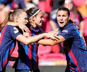فوتبال زنان بارسلونا در پرواز هم اولین شد