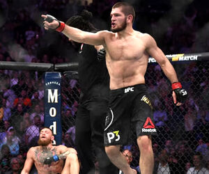 حبیب نورماگومدوف قهرمان UFC از هواپیما اخراج شد +تصاویر