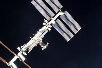 پرتاب راکت اسپیس ایکس در لحظه آخر لغو شد 