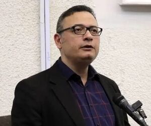 پورفرزانه: صنعت هوایی ما در برابر فشارهای بین‌المللی تاب آورده است