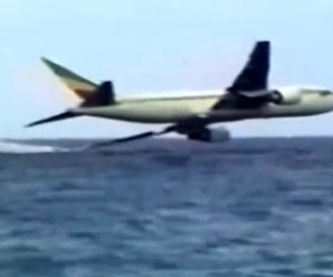 بازخوانی سقوط هواپیمای ربوده‌شده اتیوپی در سال ۱۹۹۶ +فیلم


