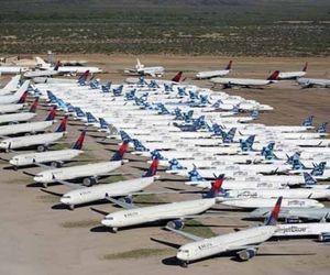 آمریکا پروازهای تجاری بر فراز افغانستان را از سر می‌گیرد