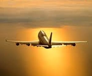 صبح امروز پرواز شماره ۱۲۱۹ قشم از بوشهر به تهران به دلیل عدم وجود دید کافی در فضای فرودگاه مهرآباد مجبور به فرود در فرودگاه امام خمینی (ره) شد.