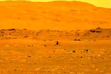 ناسا از کشف یک گودال مرموز در مریخ خبر داد