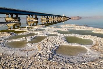 راهکار نهایی نجات دریاچه ارومیه: اختصاص پهپاد و هواپیما برای بارورسازی ابرها 