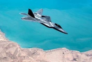 آمریکا جنگنده اف۳۵ را برای فروش به امارات دستکاری می‌کند