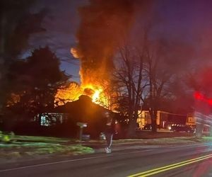 دو کشته بر اثر سقوط هواپیما روی یک ساختمان در آمریکا