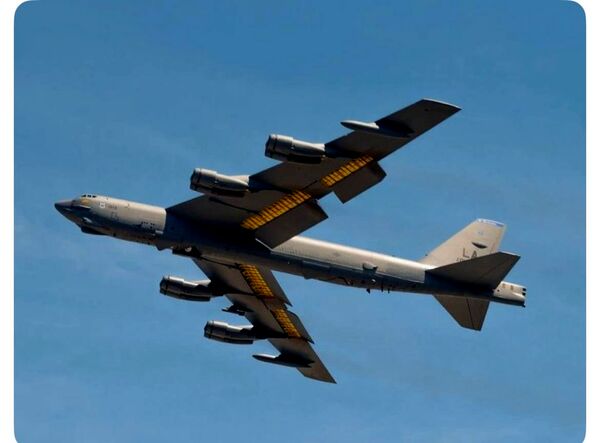 نصب موتورهای جدید و سامانه دیجیتال بر روی B-52 بعد از هفتاد سال