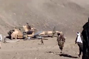 سقوط بالگرد حامل مقامات طالبان